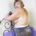 Весьма откровенные фото обнаженных толстых бабок